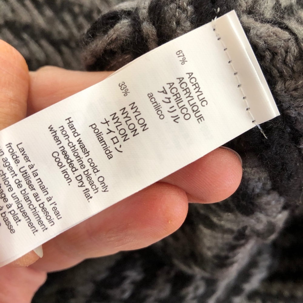 Gap Gray/Black Patterned Cowl Sweater Cape - image 6